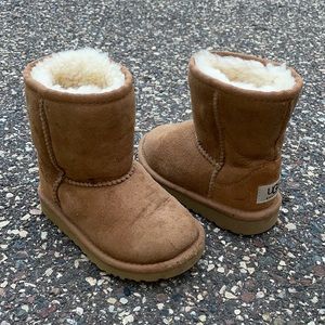 UGG Classic Kids Boots